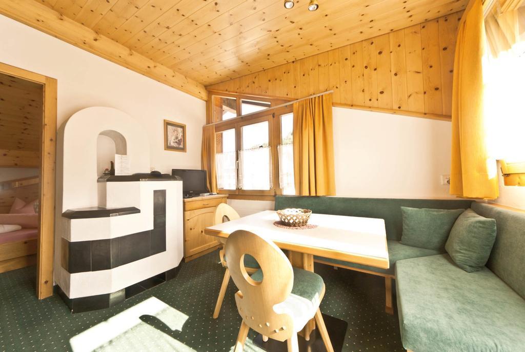 Appartement Lärchenhof Samnaun Zimmer foto